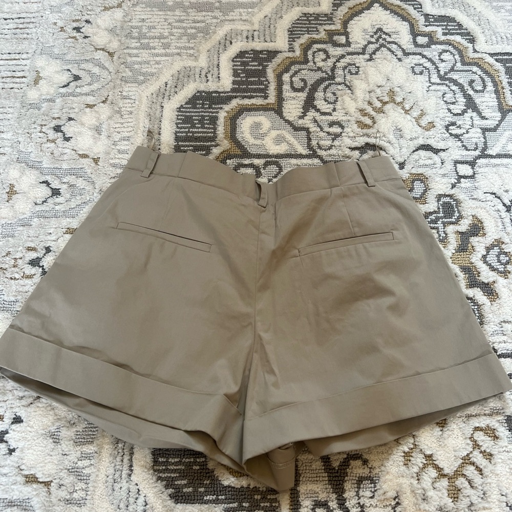 Zara tailored beige shorts